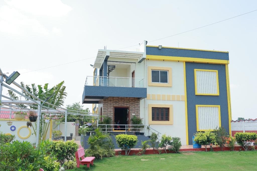 Siri Green Acres Farmhouse, private farmhouse in Surangal, Moinabad
