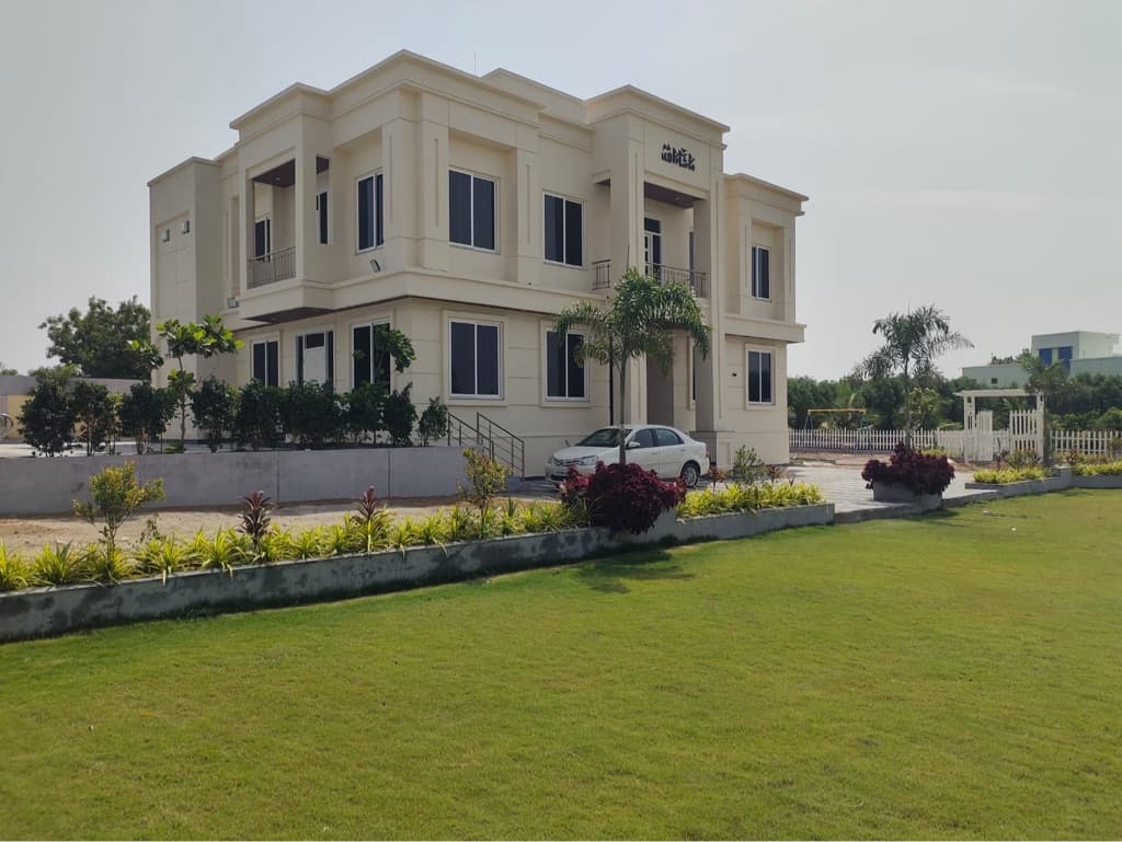 Eclipse Farmhouse, private farmhouse in Moinabad