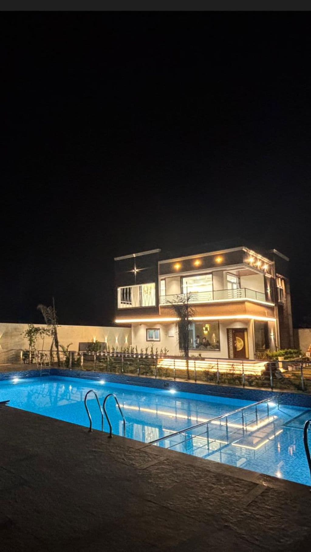 Brown Farm Retreat, private farmhouse in Bakaram, Moinabad
