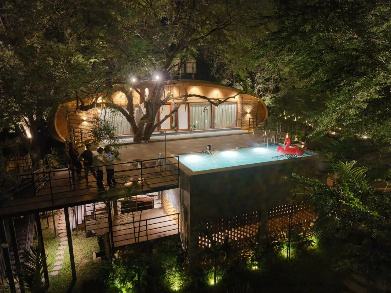 Tamarind Grove, private farmhouse in Amdapur, Moinabad