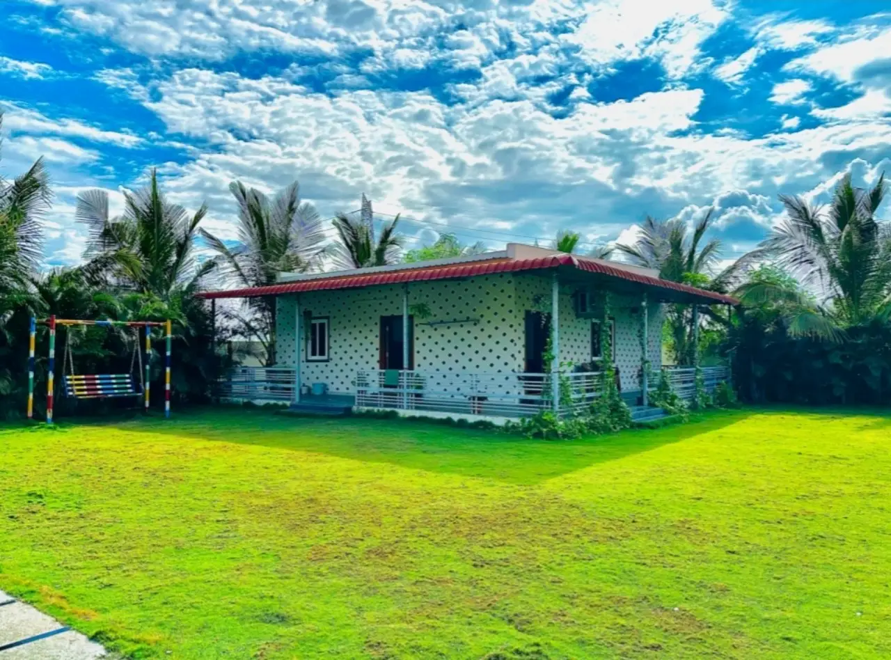 NS Luxe Retreat, private farmhouse in Yethbarpally, Moinabad