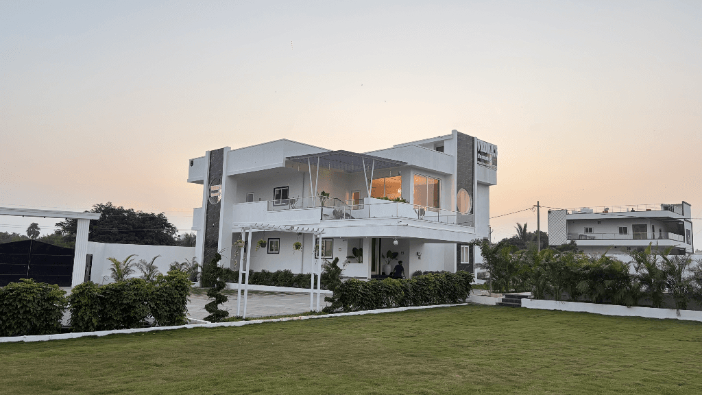 The farmhouse at Vedha Farm stay, Moinabad